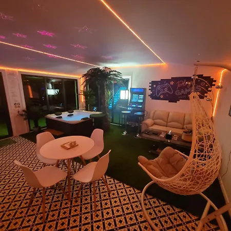 Apartament Domek Grill Bukowina Bialka Jaucuzzi W Pokoju Na Wylacznosc